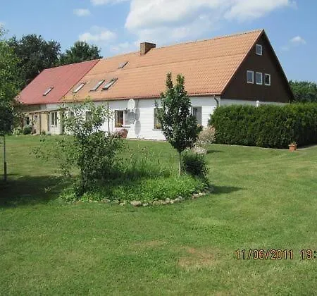 Grosse In Mit Grossem Garten * Dargen